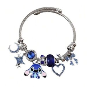 bracelets different styles and sizes, 💫